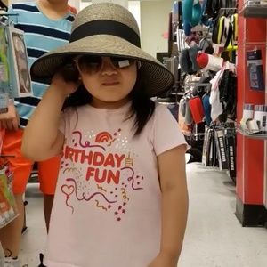 Meet your Posher, Janet